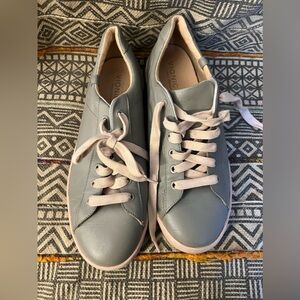 Vionic Pro casual shoes